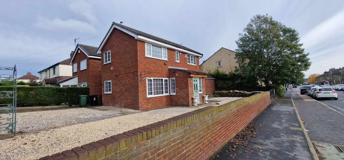 Luxury 3 Bed Detached House