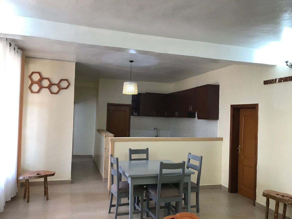 2 bedroom fully furnished apartment with patio