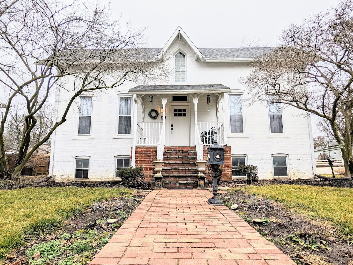 Unique Home Near Historic Town Square