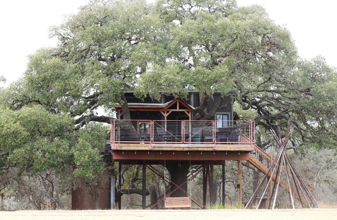 Hill Country Treehouse