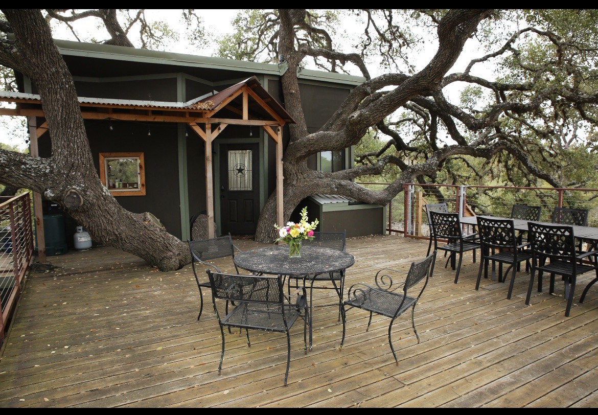 Hill Country Treehouse