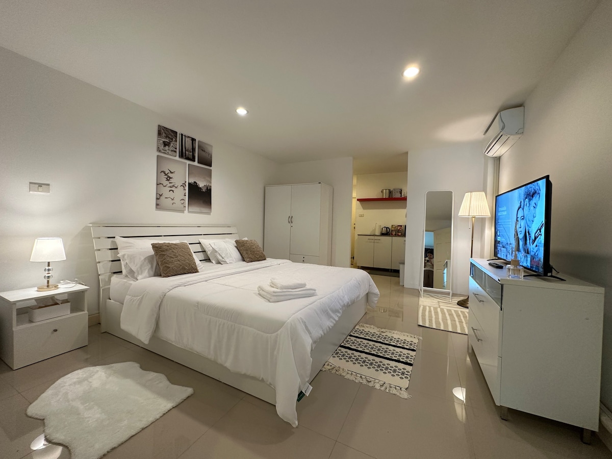 2-4guests near BTS- Iconsiam/free parking (G5)
