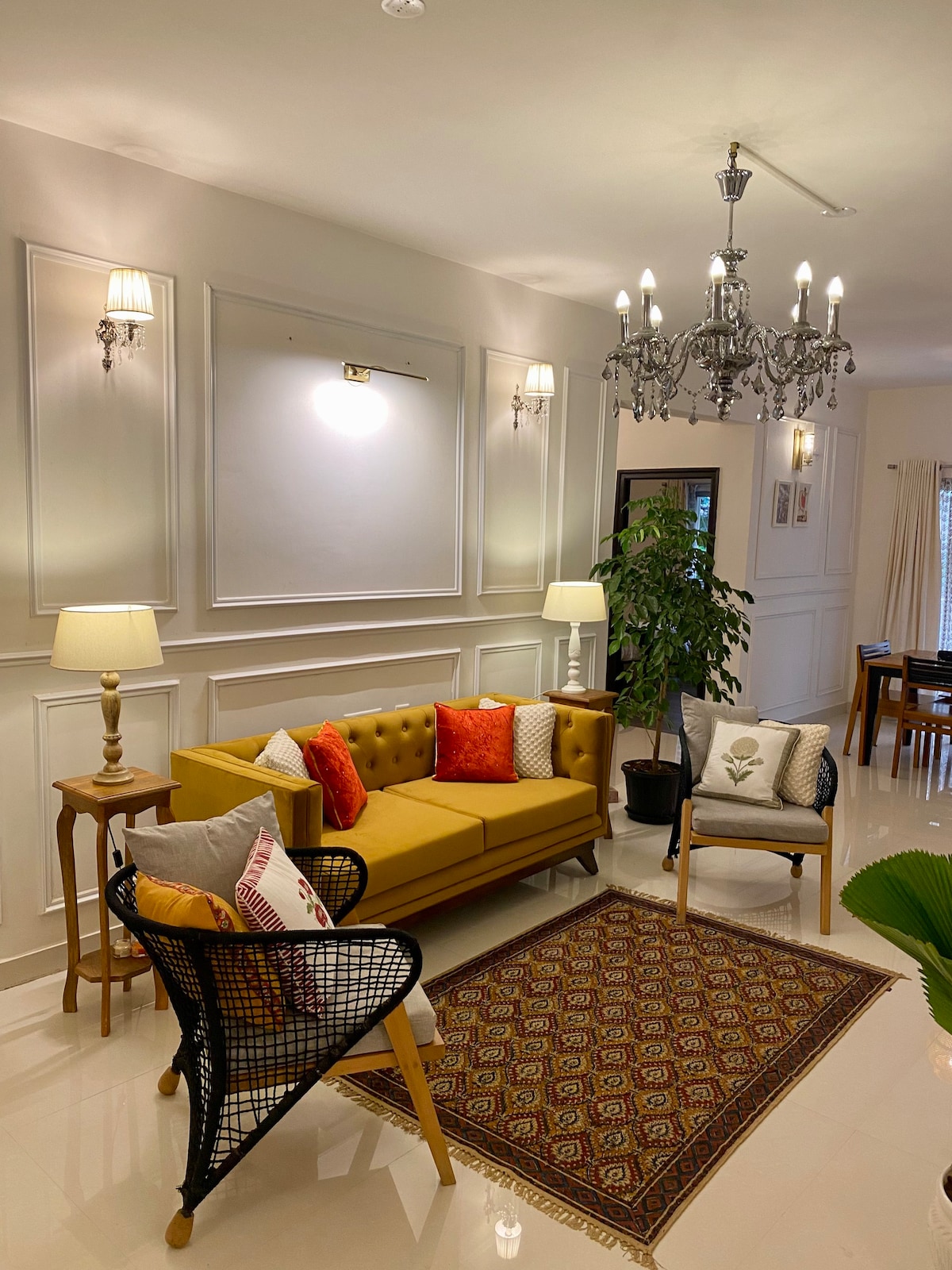Asteria room: Luxurious getaway in Banjara Hills