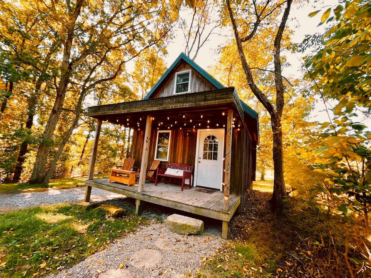 Cozy Cabin Near Lake & The Wilds