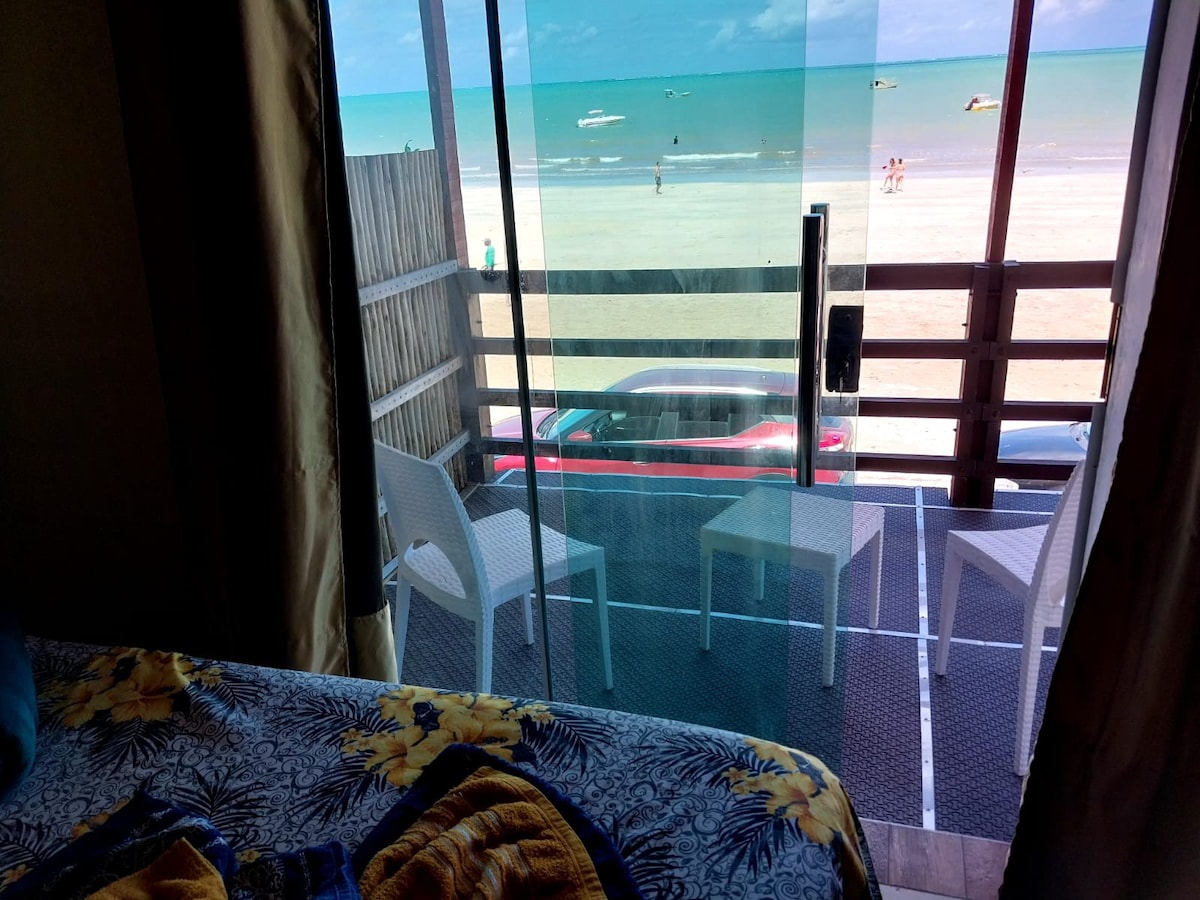 Casa 03 - Beira-mar com Varanda de frente da praia