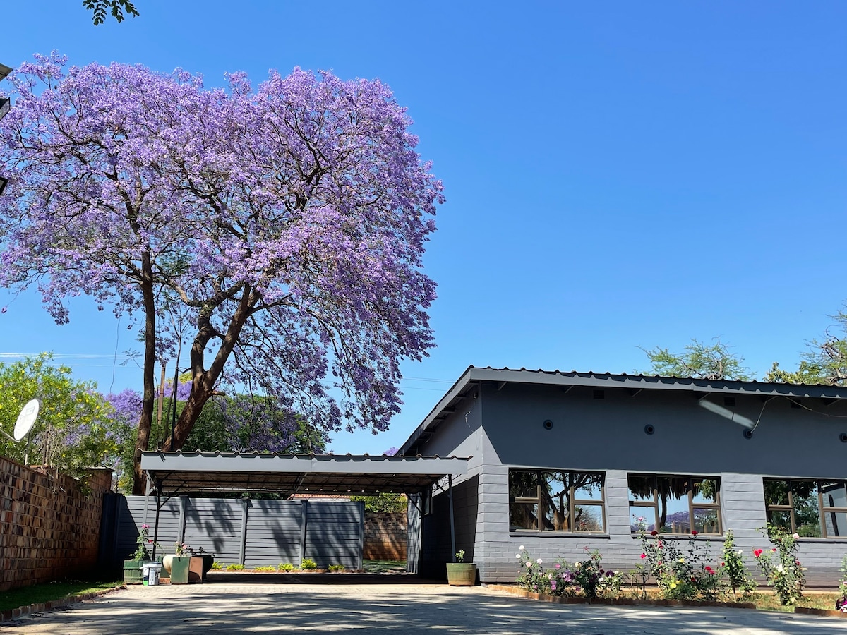 Jacaranda Guest House