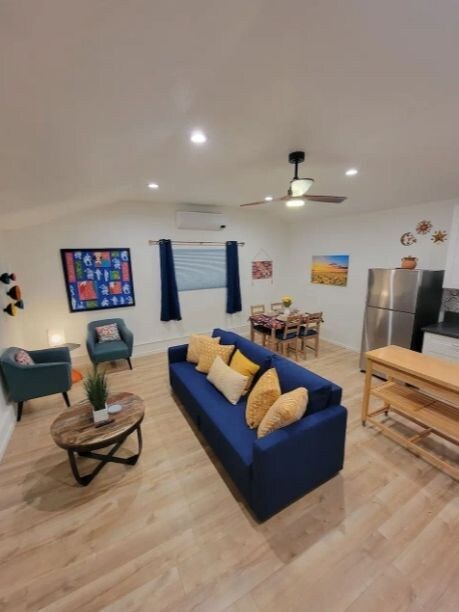 Family Vacation Guesthouse near LAX/Inglewood