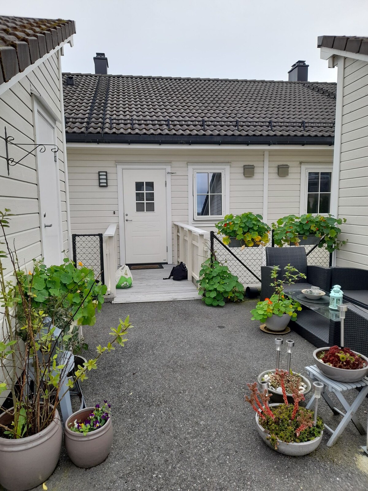 位于Isdalstø的舒适公寓。