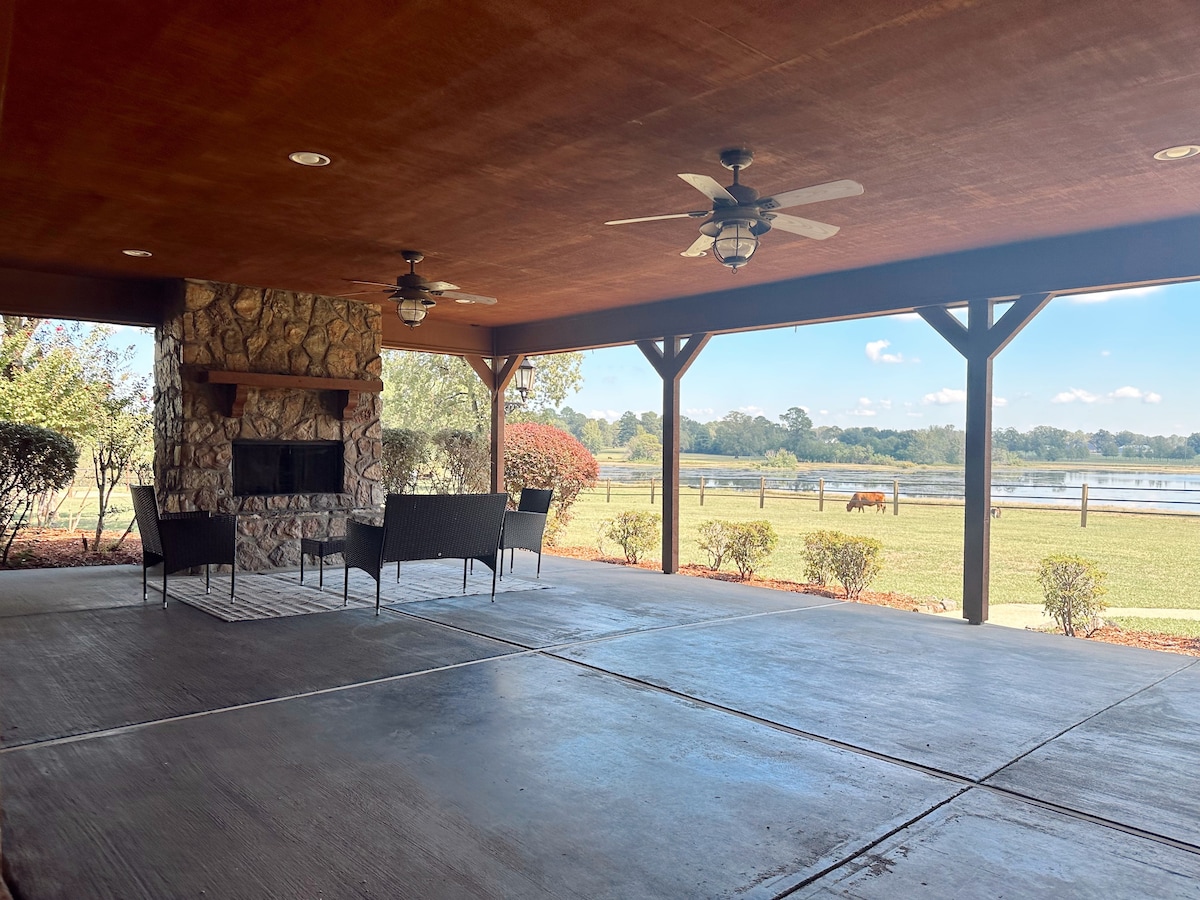 Ranch & Retreat in Caddo Parish