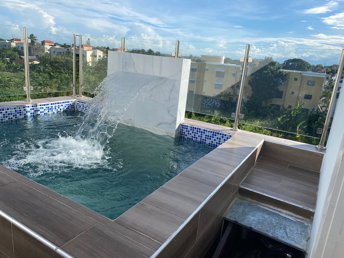 Nuevo y lujoso apartamento con  jacuzzi privado