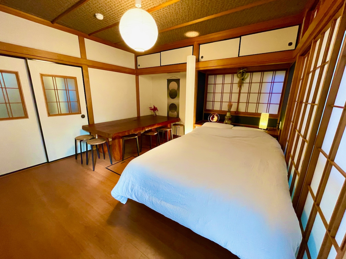 Villa with private terrace, rare in Tokyo @Nippori