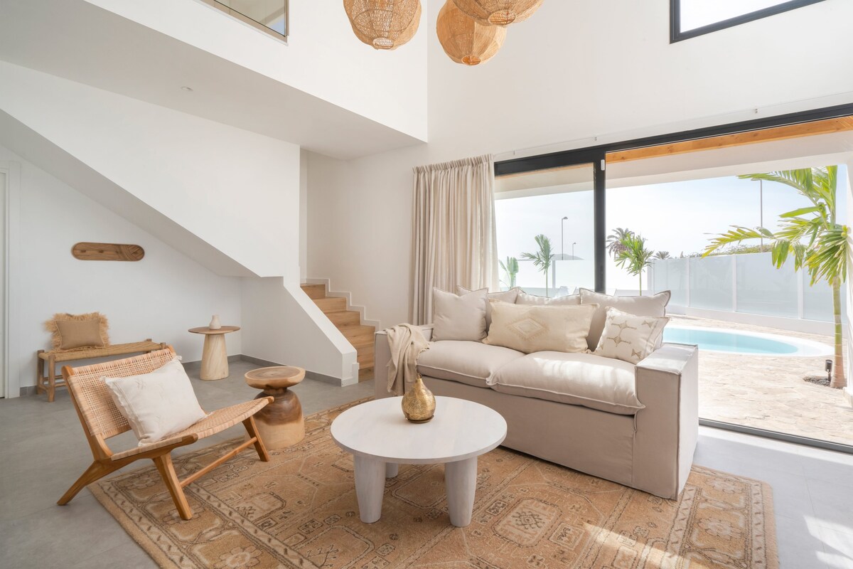 Villa Noma | Design house with pool in Corralejo
