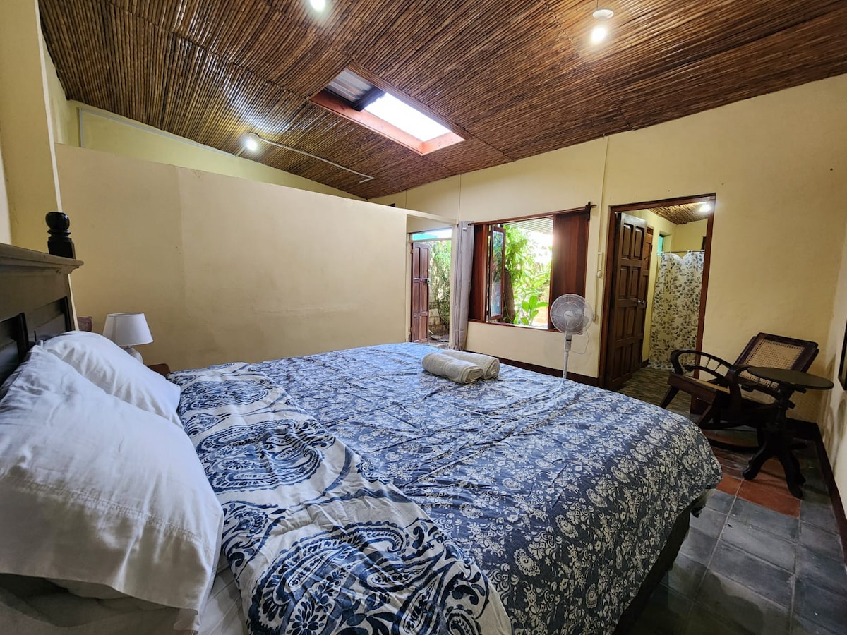 Macondo House 3BD|2BH|9 Guests|Wifi|Private