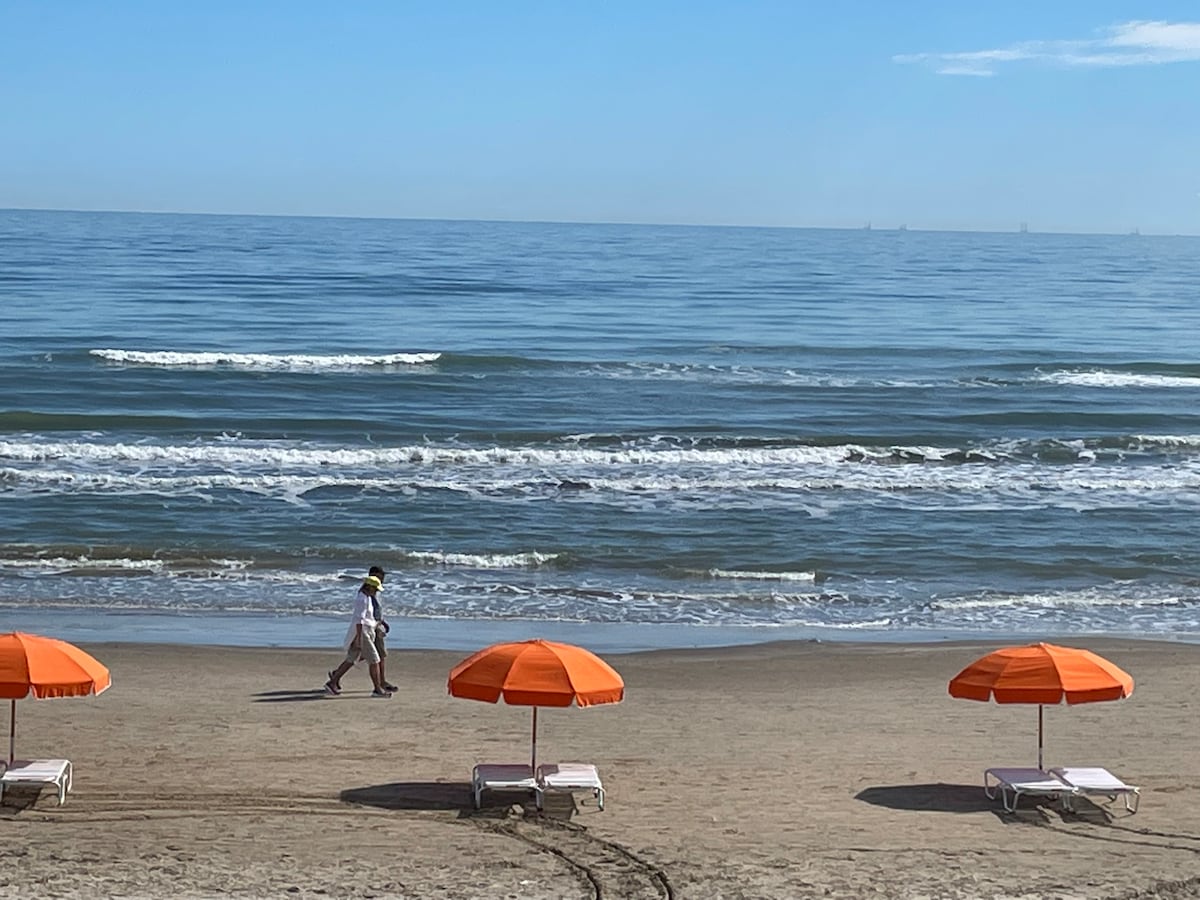 海景、一楼、加热泳池/按摩浴缸