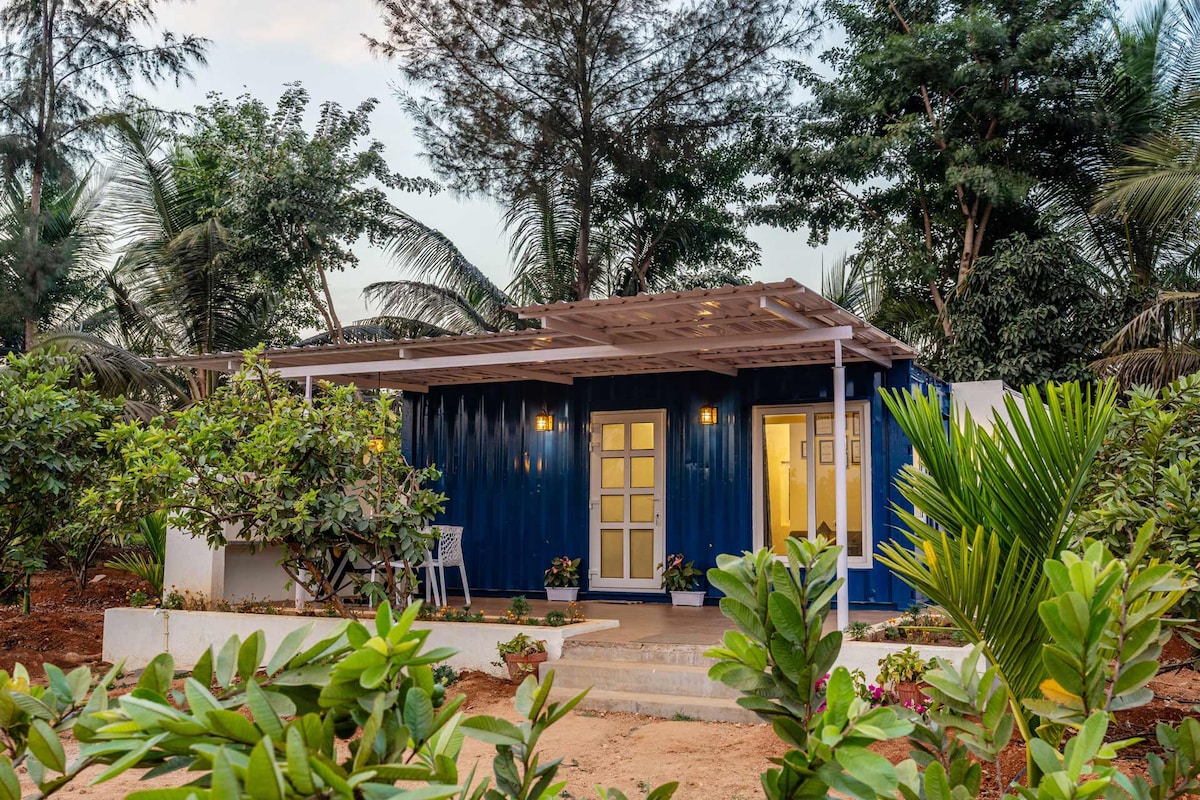 Beetal@ The Little Ranch: Container Home Bangalore