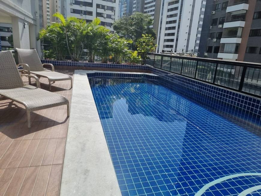 Apt Lindíssimo com Piscina e Climatização