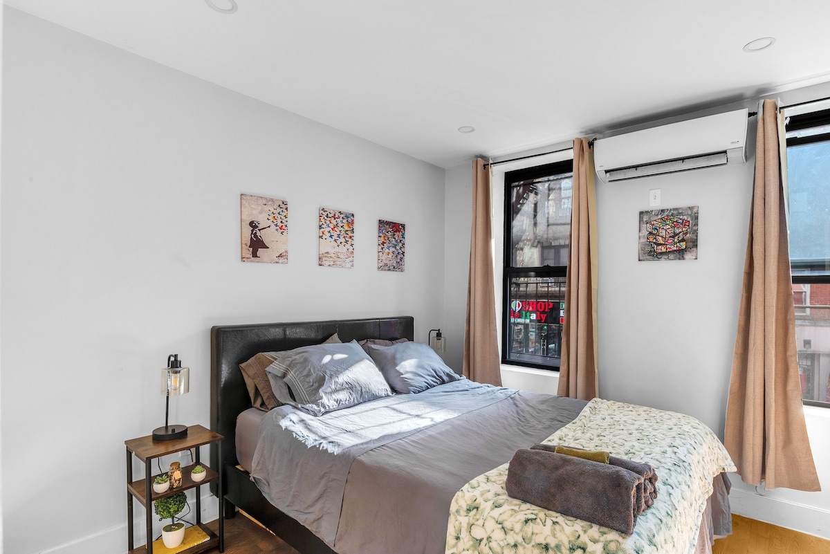 Charming 2 Bedroom Haven in Nolita / Little Italy