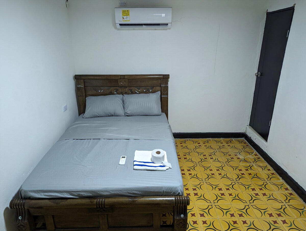 Room with private bathroom near airport
