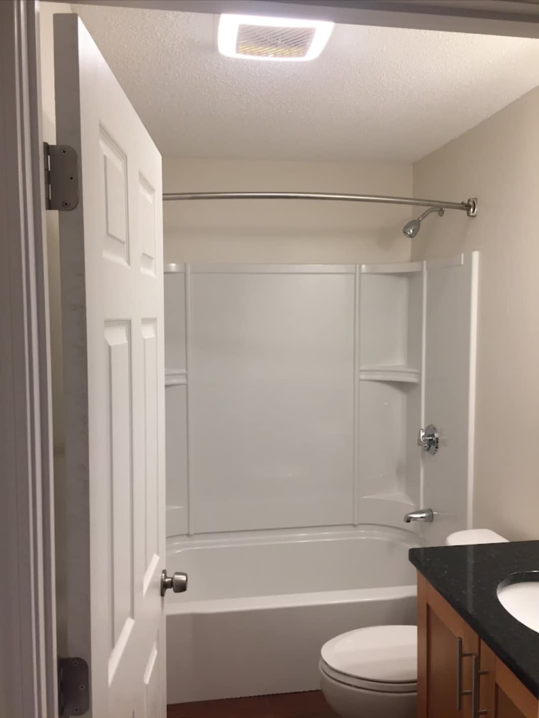 1 BR apartment -spacious & quite