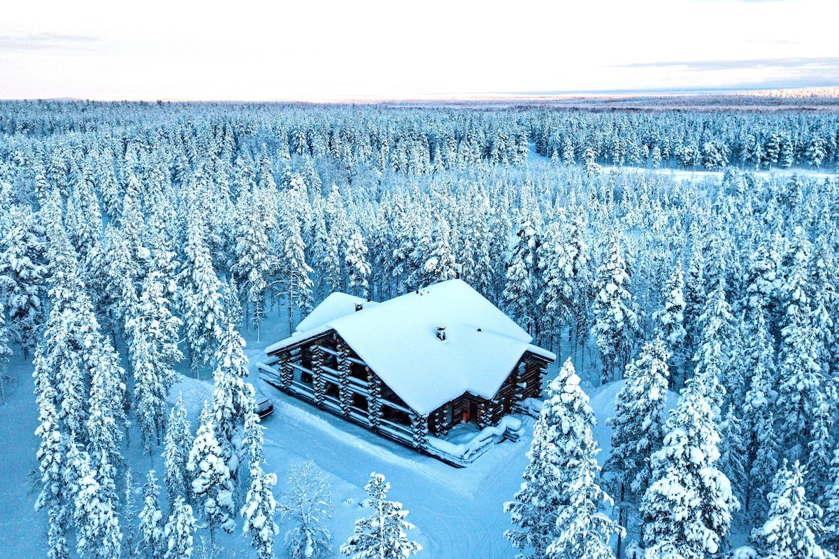 WHITE WOODS Levi, Finland