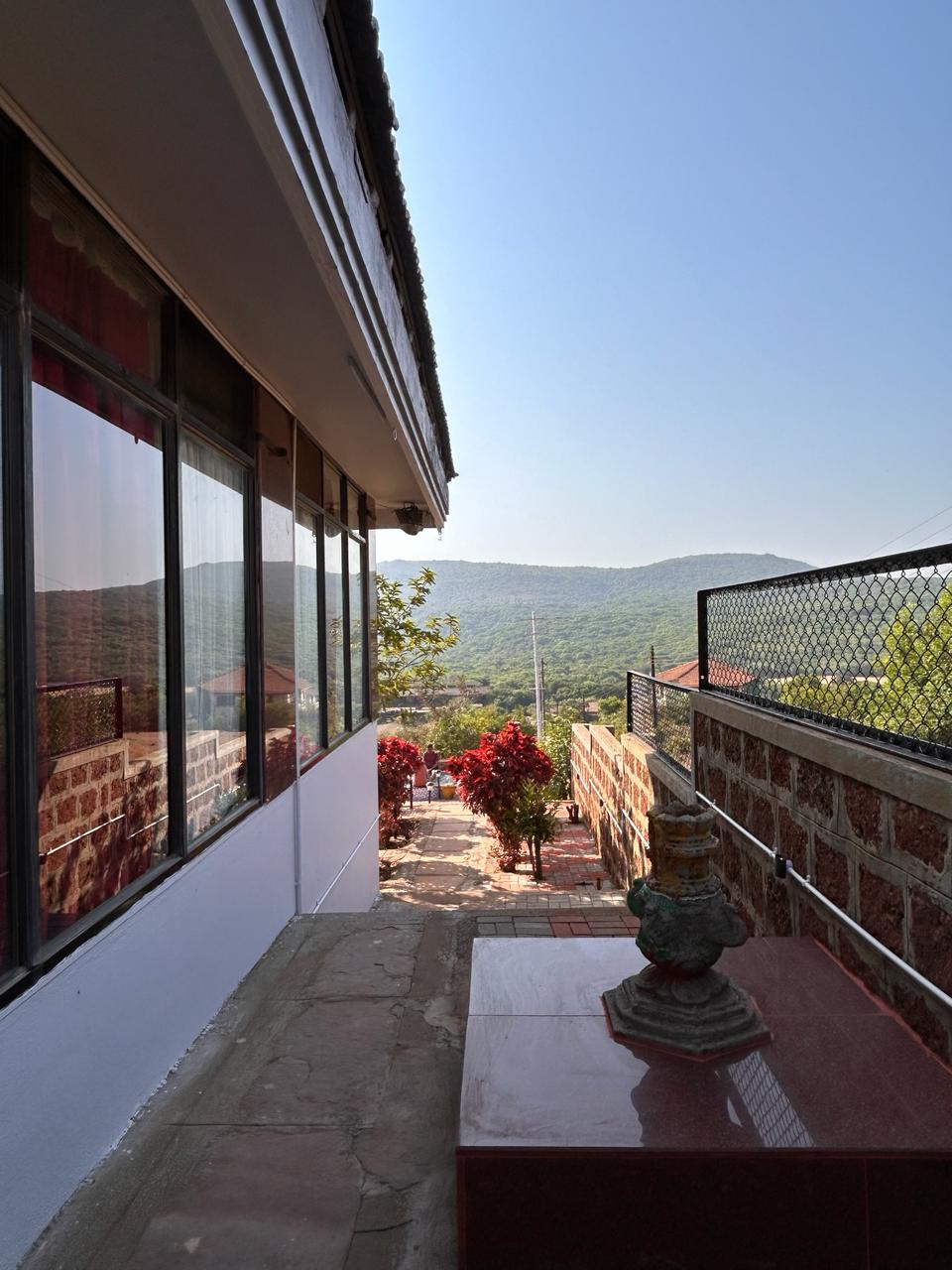 Cozy Holiday villa at Amboli Hill station