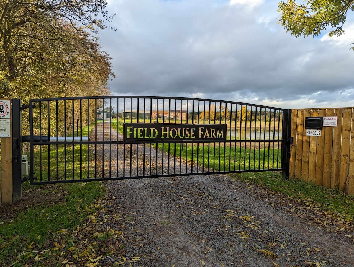 The Granary, quiet countryside location near York