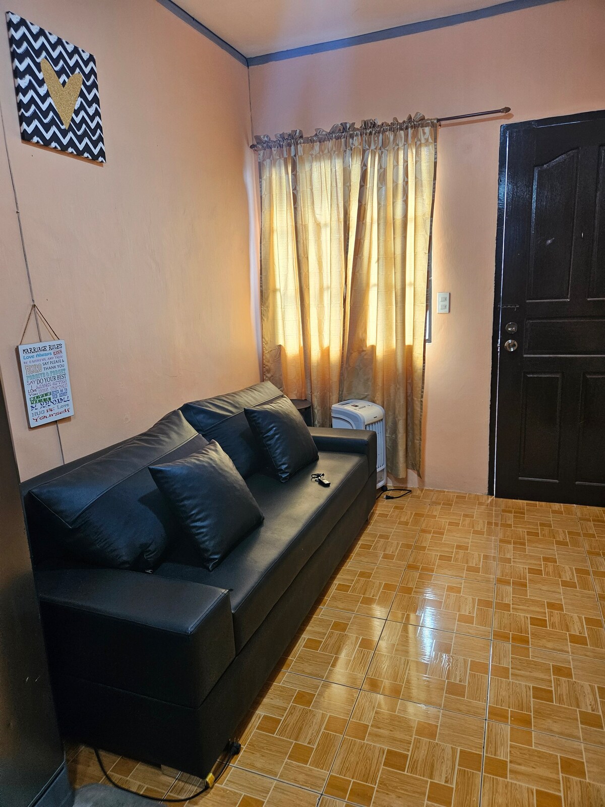 Mel's Place 2BR Apartment Unit1 in Batangas City