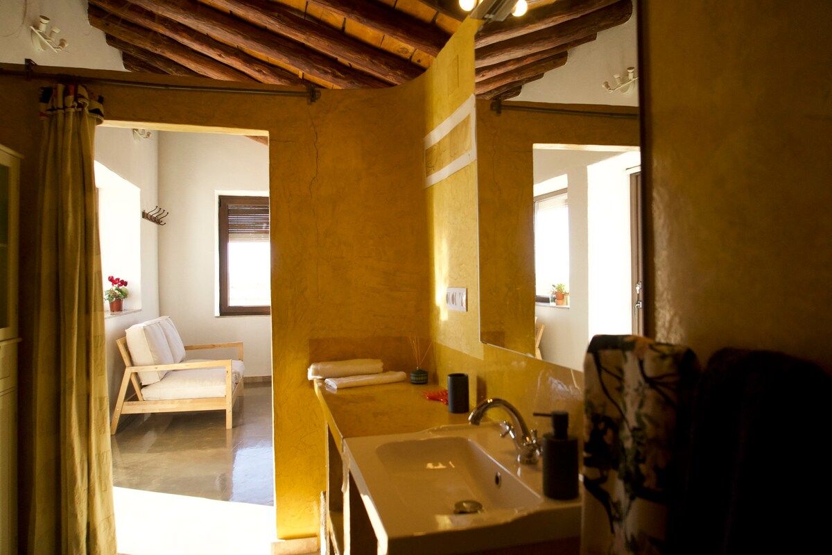 Suite Camel y terraza privada, Cortijo los Llanos