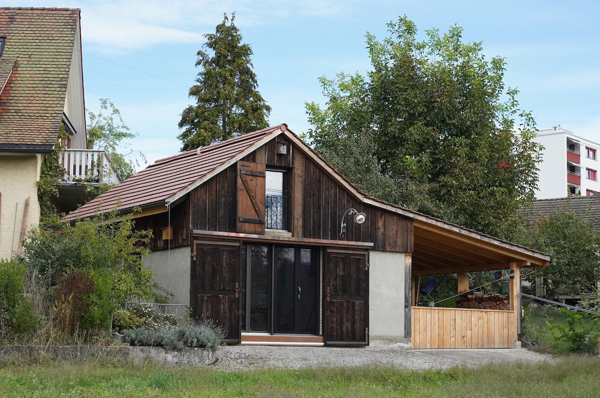 Tiny House with Garden, Workspace, Parking & Wifi