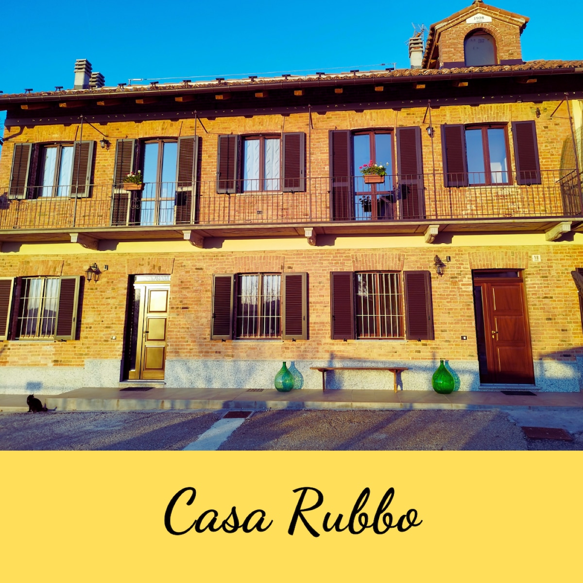 Casa Rubbo -俯瞰朗格（ Langhe ）的公寓