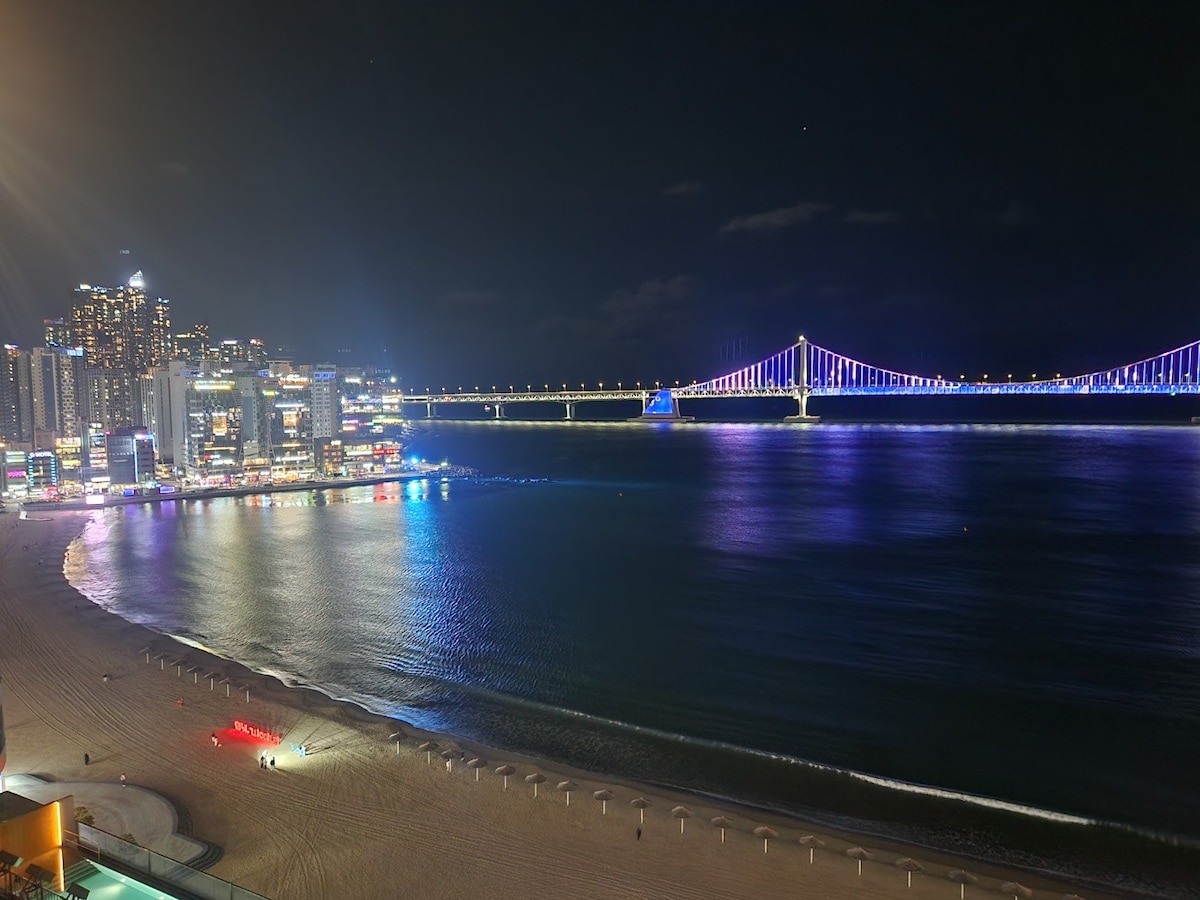 Genie House #广安大桥#无人机表演#海滩1秒钟#网红景观#景观餐厅