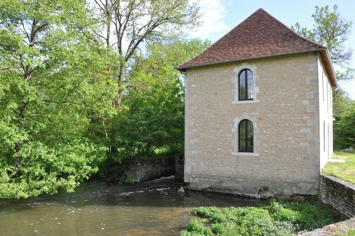 Le moulin brûlé