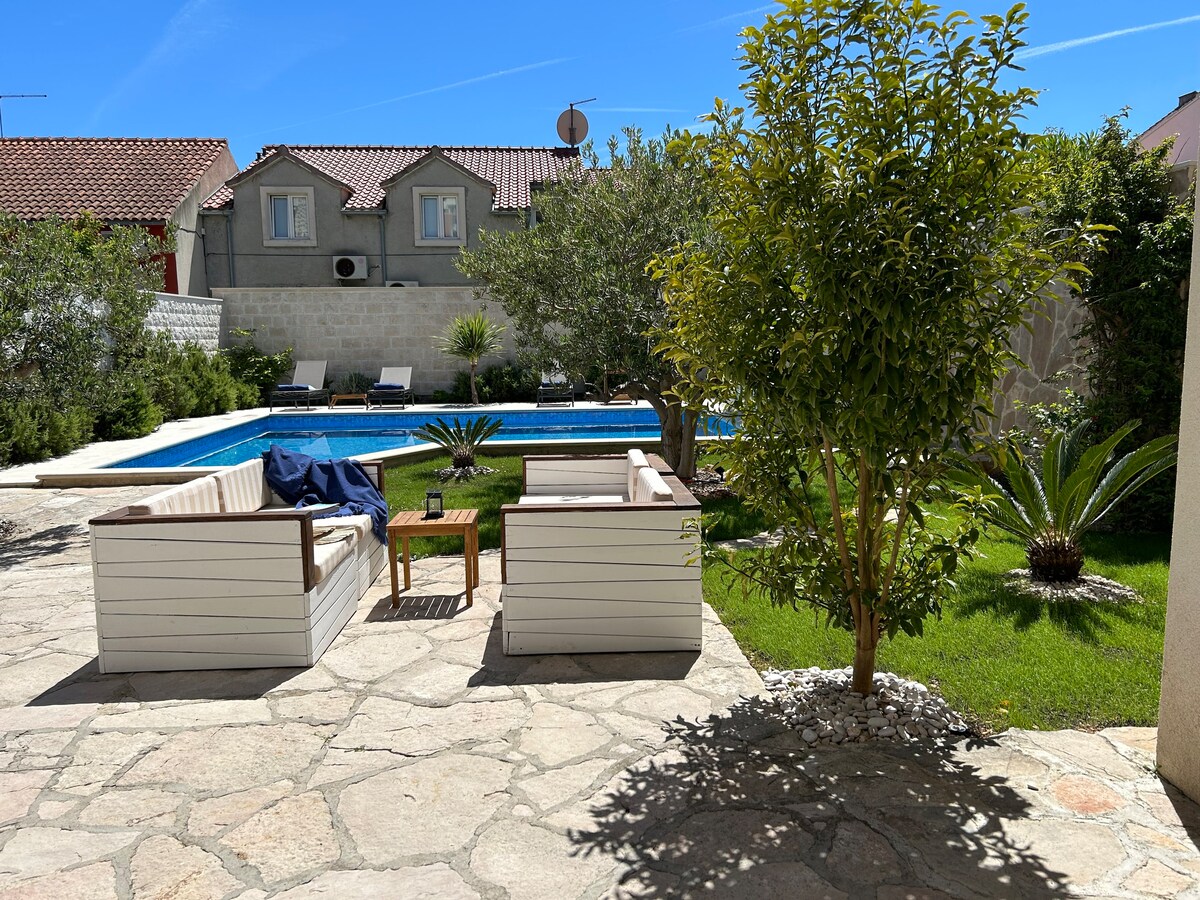 Villa Sania with private pool