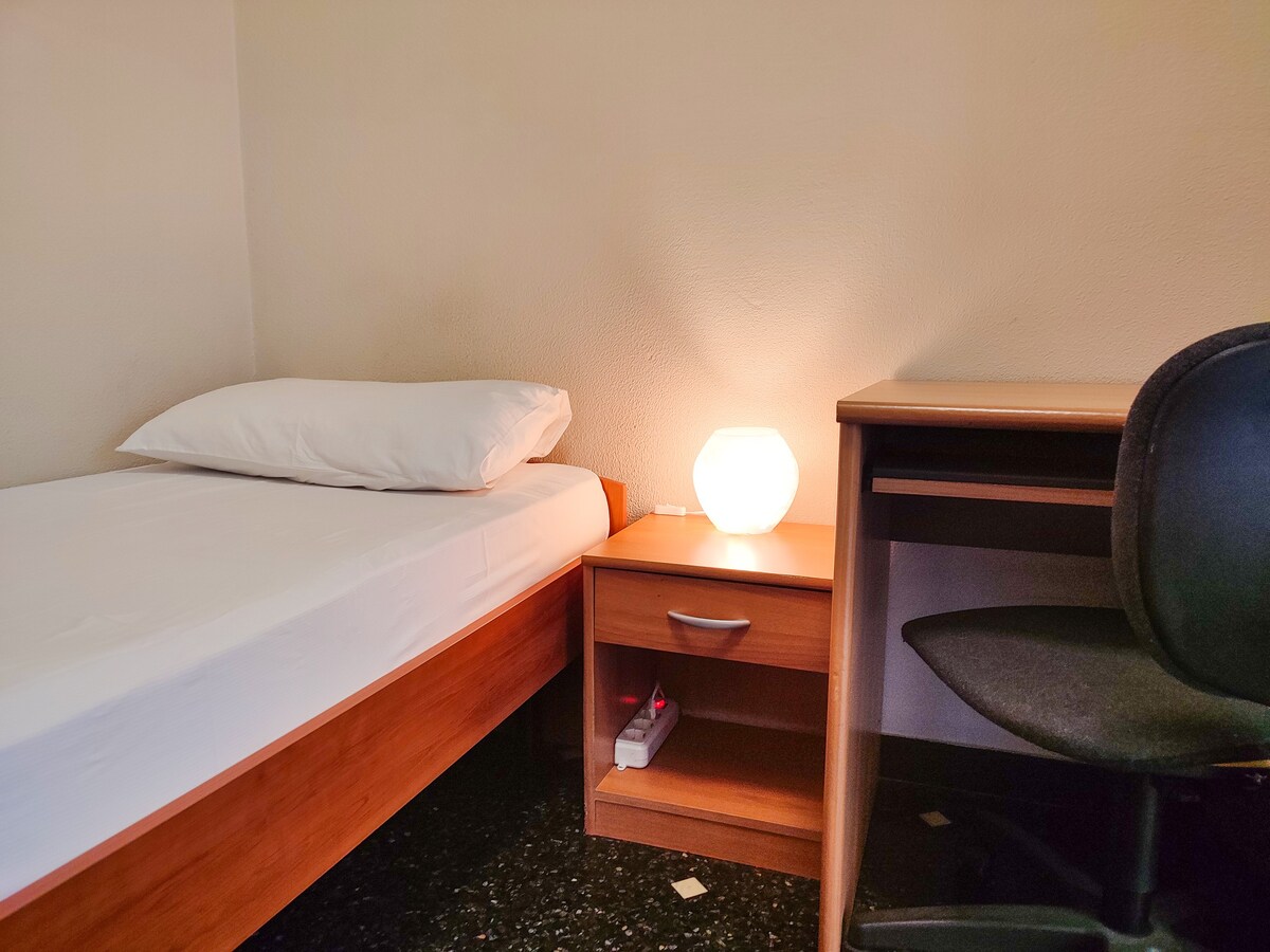 Genova Comfort Room