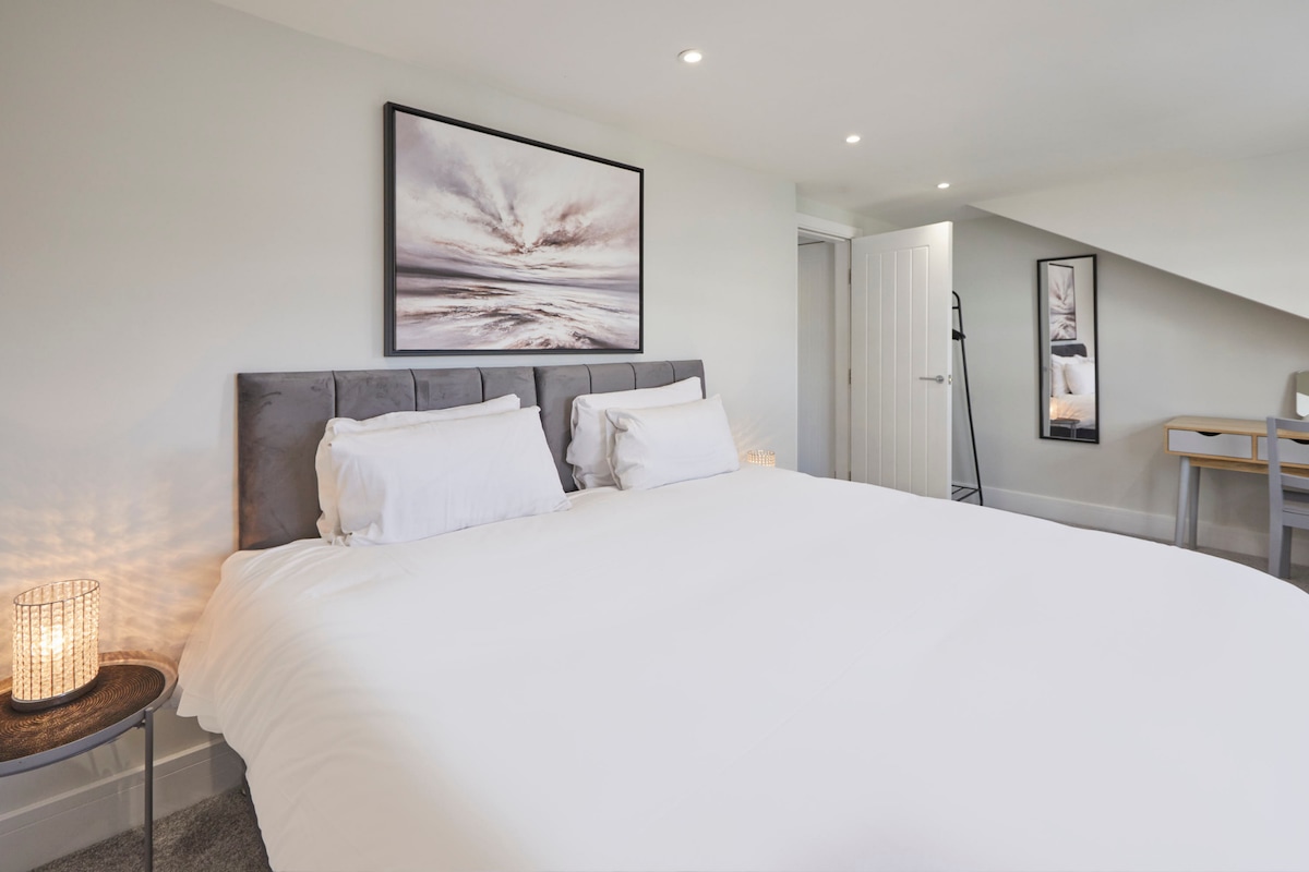 Grace’s Loft - Central Scarborough 1 Bed Apartment