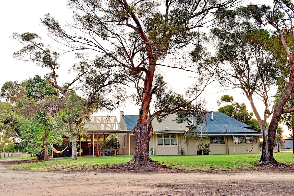 The Jetty House - Lake Bonney