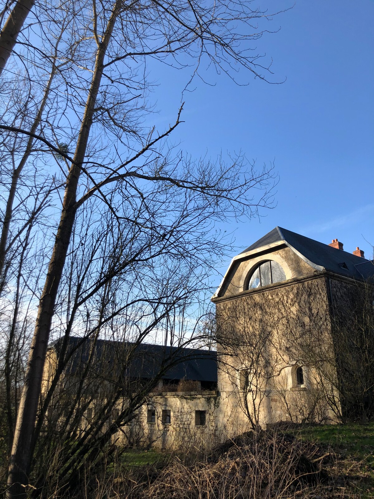 J.O 24/Séjour au vert dans ancien Moulin rénové