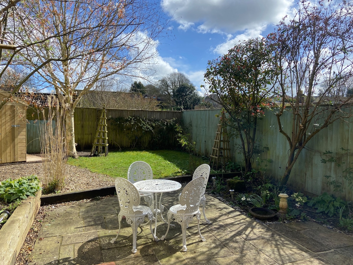 Courtyard Cottage, Hindon