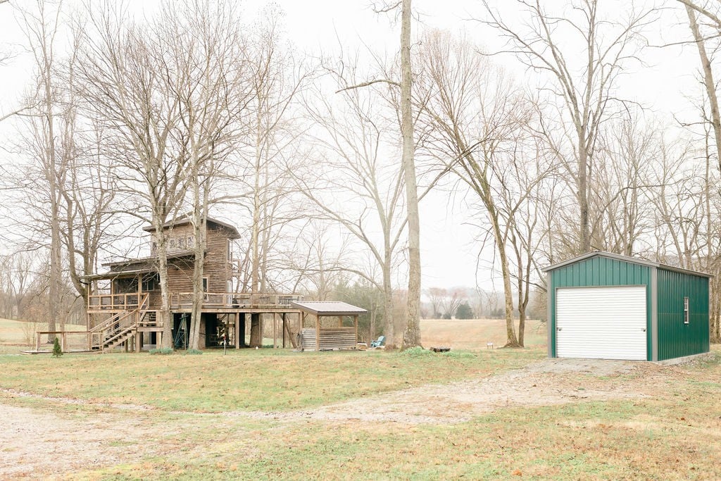 The Cabin in the Trees Burkesville, KY