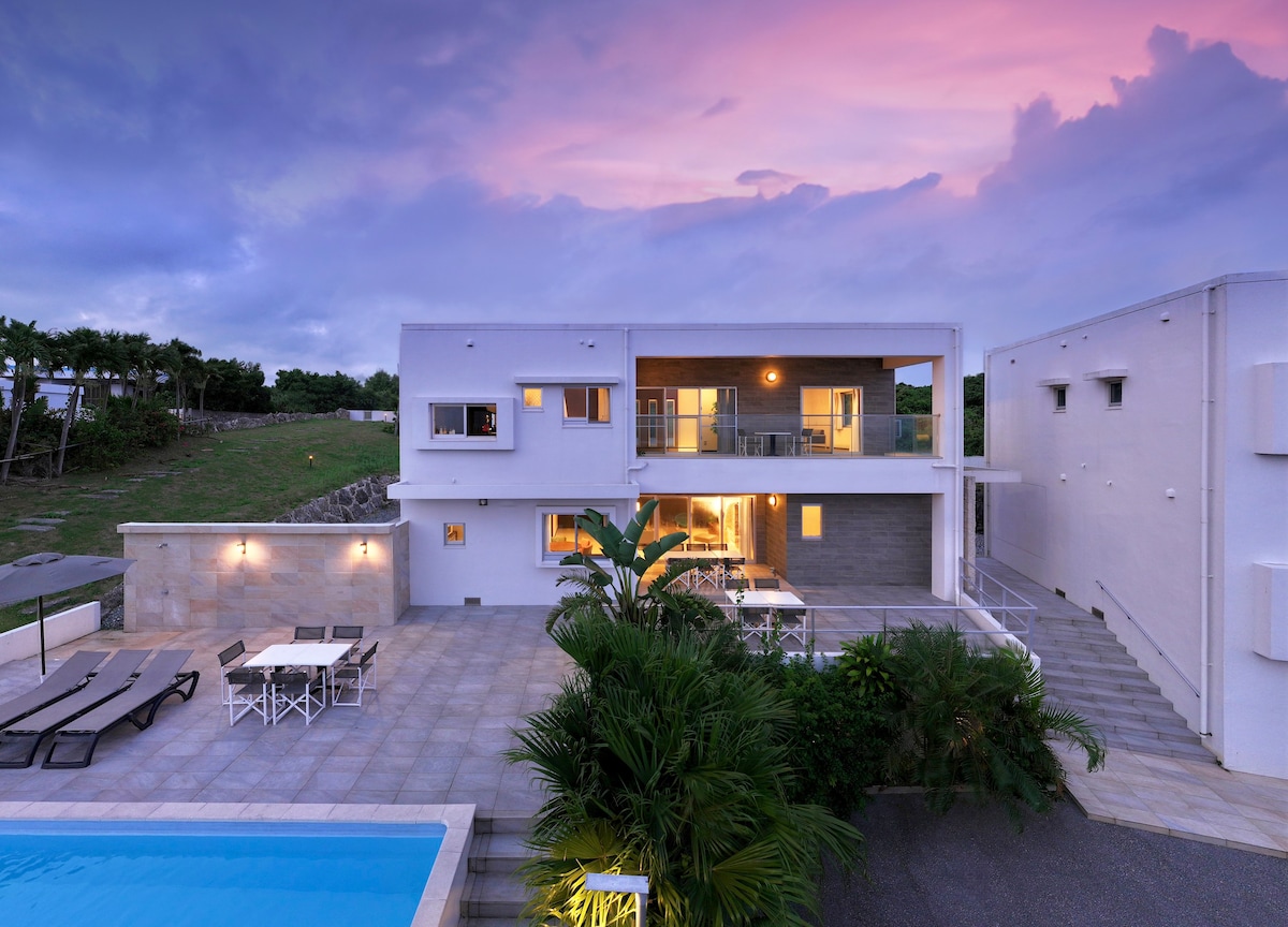 【Sunset View with Pool】/Starry Sky/Villa A/ 10 ppl