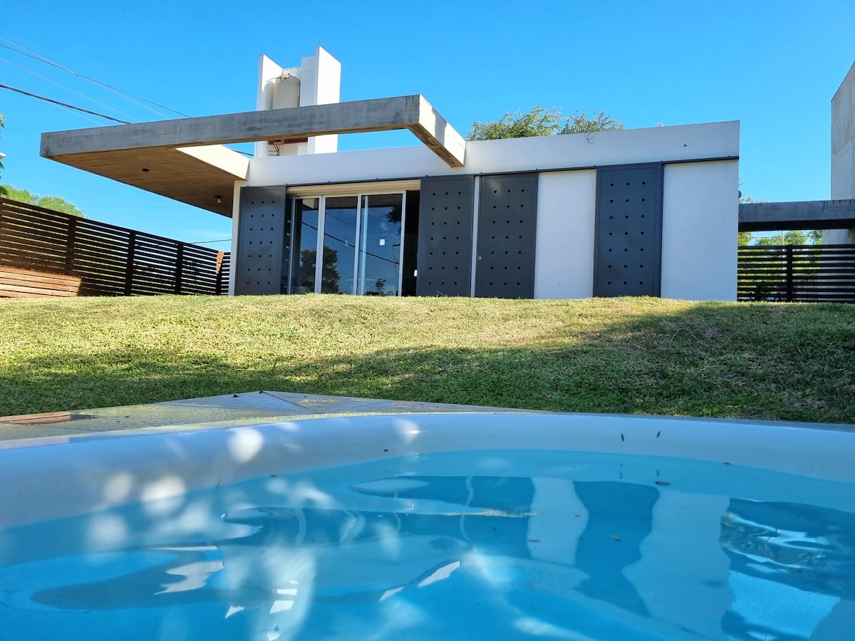 Casa Moderna en La Toma con piscina