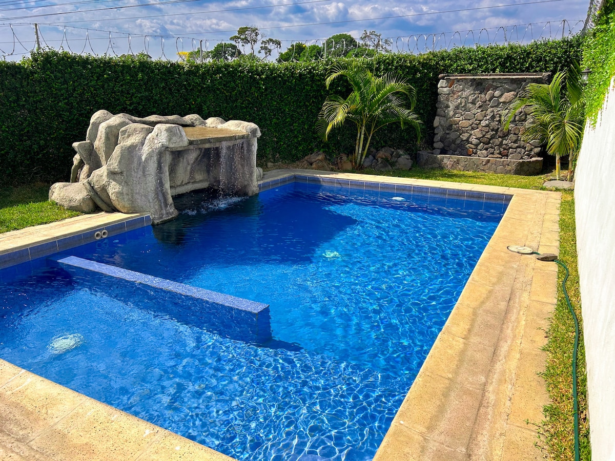 Villa Santander | Pool | A/C | 5 minutes IRTRA