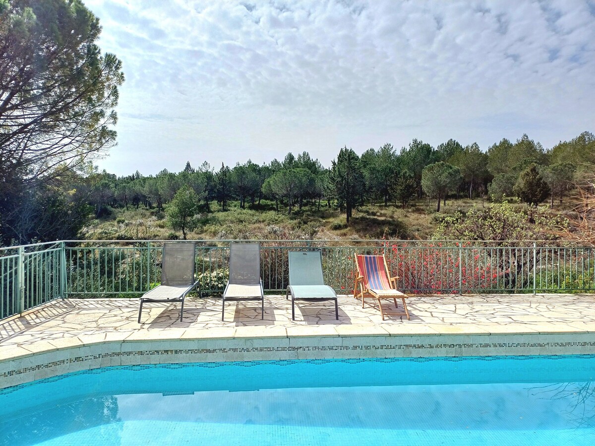 Villa calme, piscine, jardin proche Montpellier