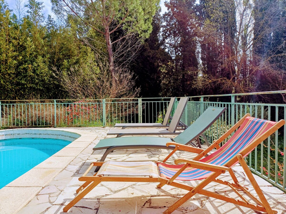 Villa calme, piscine, jardin proche Montpellier