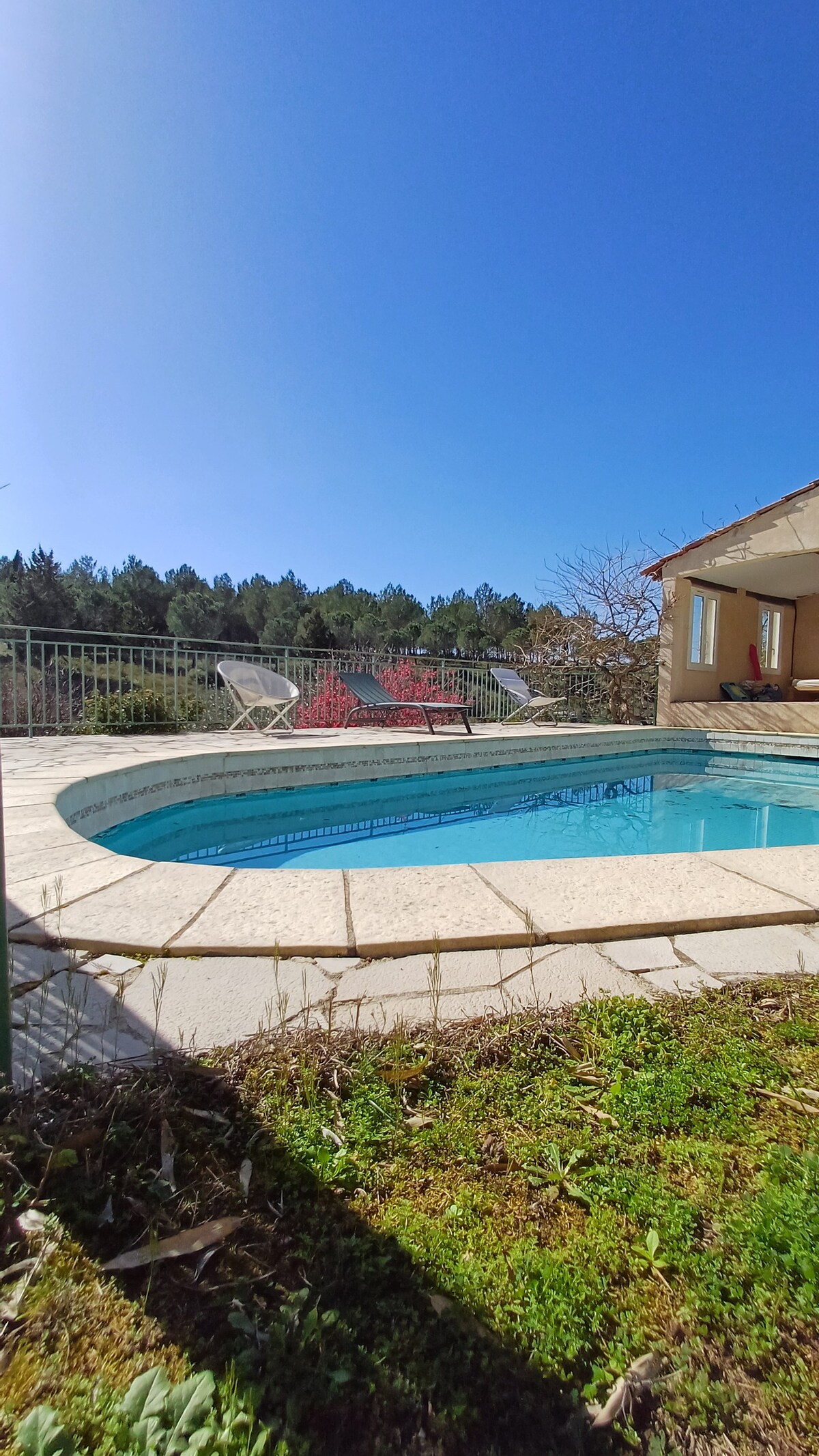 Villa calme, piscine, jardin proche Montpellier