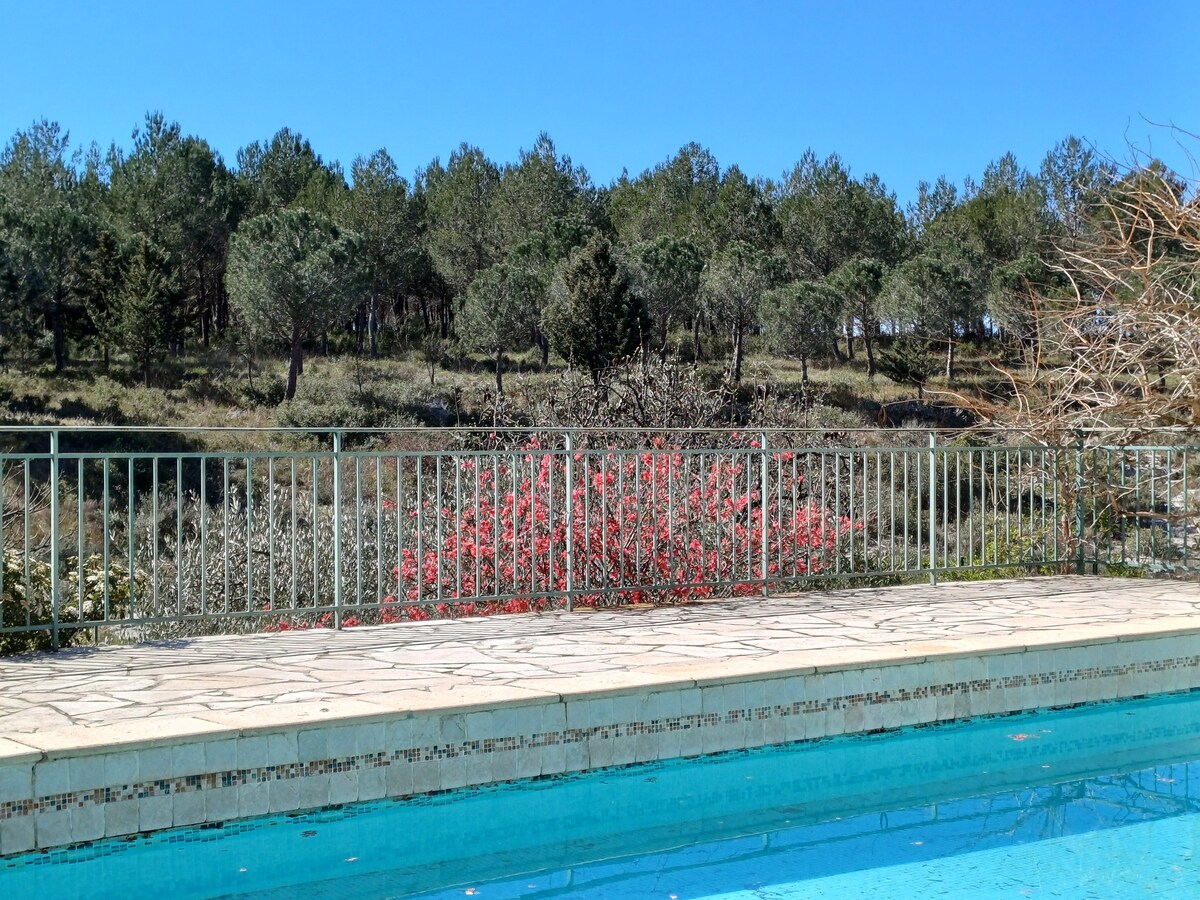 Villa calme, piscine, jardin proche Montpellier