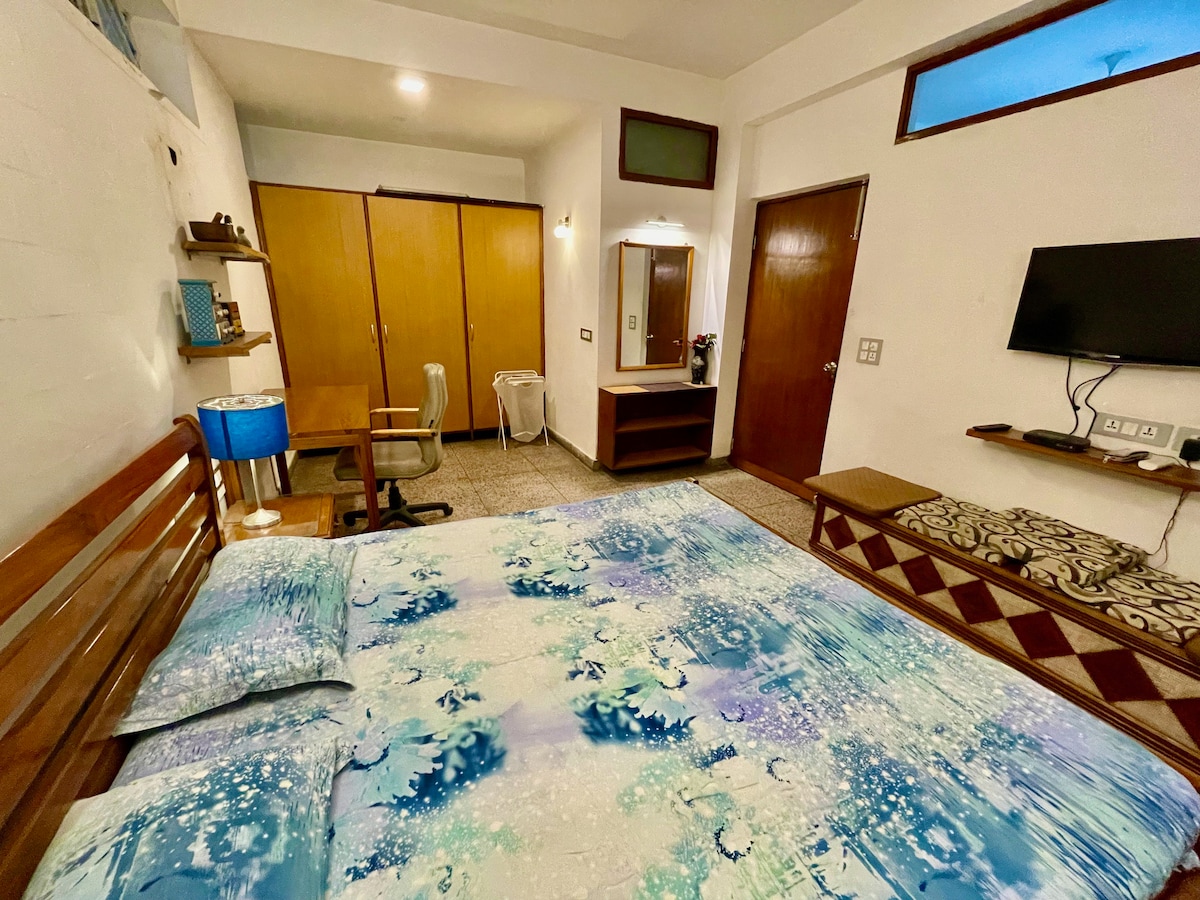 Turquoise - full apartment (Free Wi-Fi)