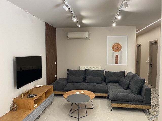 Estia Luxury Apartment