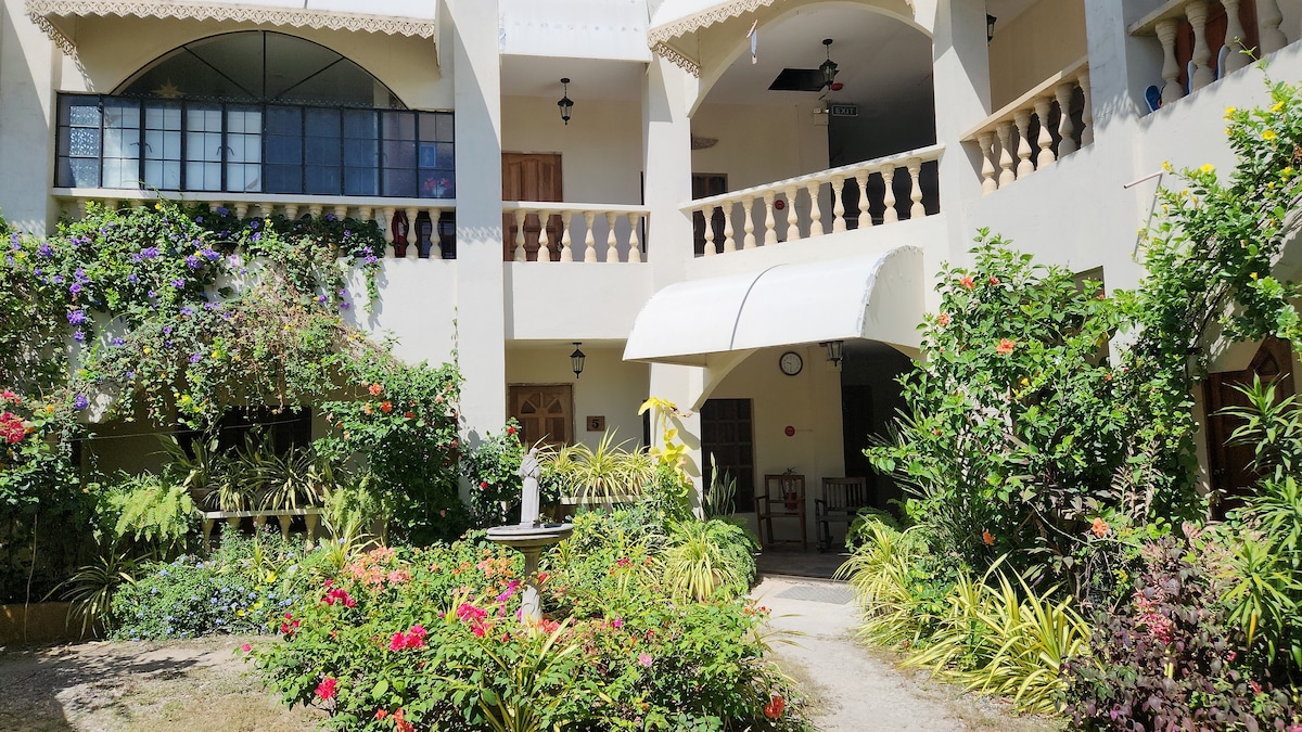 Serene Cebu Getaway: Guest House in Heritage Area