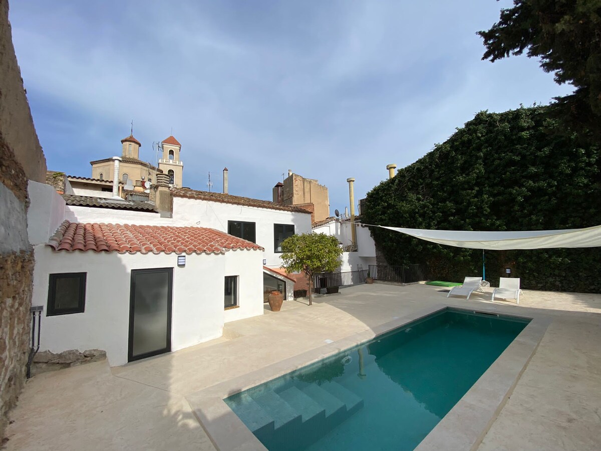 Costa Maresme, BCN , Valentino’s House & Pool